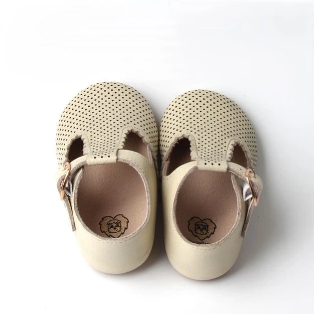 Туфлі BottiLion T-Strap shoes з натуральноі шкіри з перфорацією,внутрішня устілка 12,5 см ( 1,5-2 роки), бежеві - изображение 5