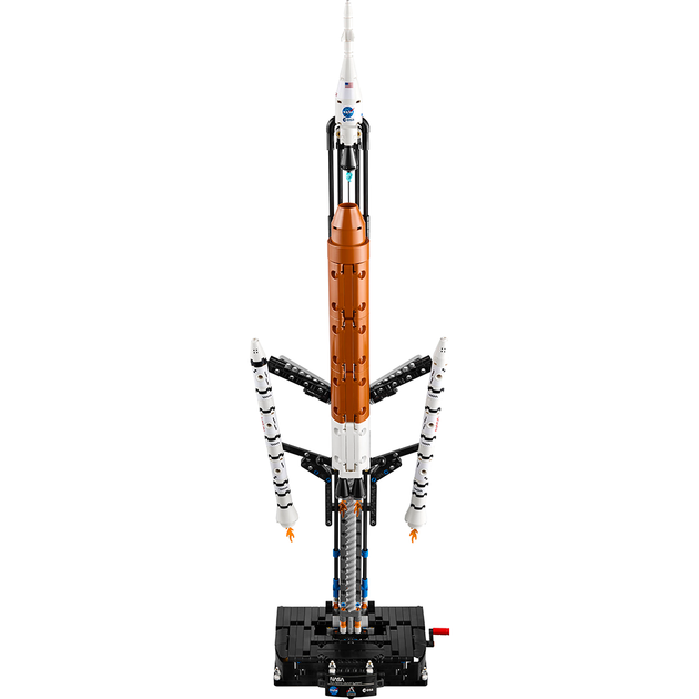 Конструктор LEGO Technic Ракета с системой космического запуска NASA Artemis 632 детали (42221) - изображение 3