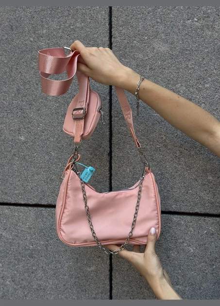 Женская сумка Prada хобо светло-розовая - Фото 4 Женская сумка Prada хобо светло-розовая - изображение 4