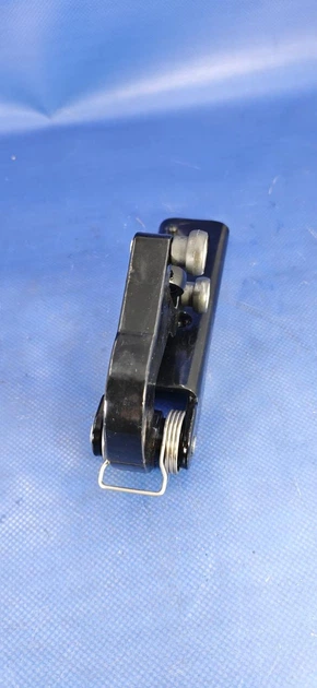 Ролик двери боковых средний Renault Master / Opel Movano OEM 777648642R (не спарка) 2009-2019 - изображение 5