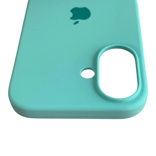 Чохол Silicone Case для Apple iPhone 16 бірюзовий (софт-тач, мікрофібра всередині) - Фото 5 Чохол Silicone Case для Apple iPhone 16 бірюзовий (софт-тач, мікрофібра всередині) - зображення 5