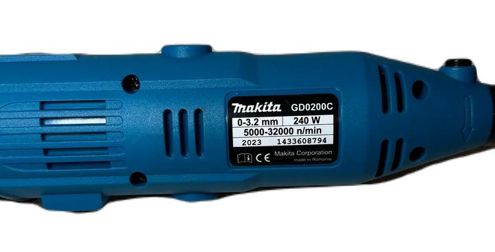 Гравер Makita GD0200C 240 Вт электрический прямой шлифовальный инструмент 28000 об мин сетевой 220 В с регулировкой скорости патроном 1 3.2 мм набором 42 насадок гибким валом стойкой для гравировки шлифовки резки сверления в кейсе - изображение 4