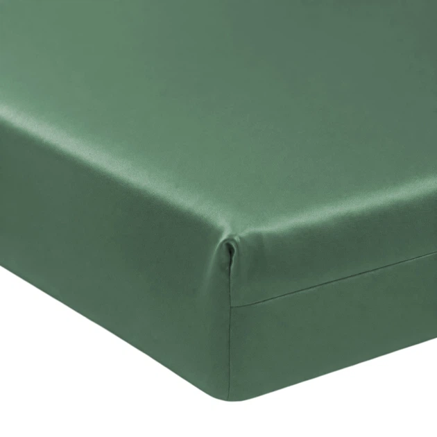 Простирадло на гумці MirSon Satin Light Pro 10-017 Green Olive 80х190 + 25 см (2200011023090) - Фото 1 Простирадло на гумці MirSon Satin Light Pro 10-017 Green Olive 80х190 + 25 см (2200011023090) - зображення 1