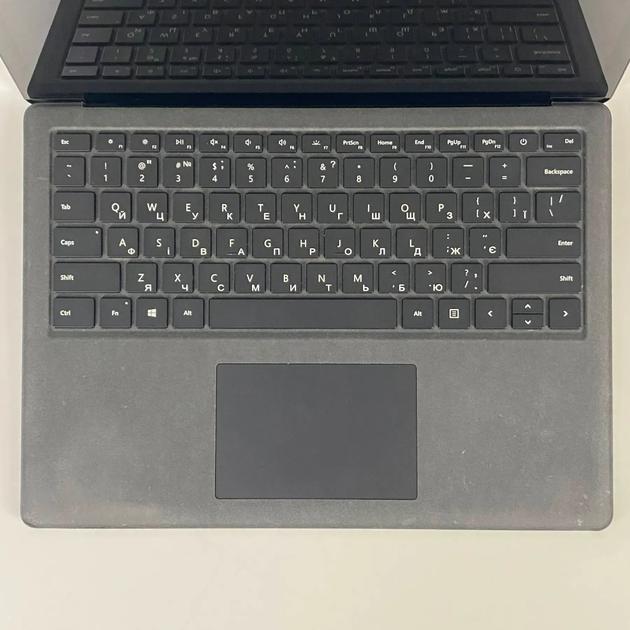 Ноутбук-трансформер Microsoft Surface Laptop 2 / 13.5" (2256x1504) IPS Touch / Intel Core i7-8650U (4 (8) ядра по 1.9 - 4.2 GHz) / 16 GB DDR3 / 512 GB SSD / Intel UHD Graphics 620 / WebCam / USB Type-C б/у + Подарок Беспроводная мышь / USB - Фото 3 Ноутбук-трансформер Microsoft Surface Laptop 2 / 13.5" (2256x1504) IPS Touch / Intel Core i7-8650U (4 (8) ядра по 1.9 - 4.2 GHz) / 16 GB DDR3 / 512 GB SSD / Intel UHD Graphics 620 / WebCam / USB Type-C б/у + Подарок Беспроводная мышь / USB - изображение 3
