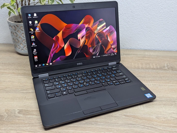 Ноутбук Dell Latitude E5470:14 Full Hd Intel Core i5-6300U 8 GB DDR4 Intel HD Graphics SSD 128Gb - Б/В | Код 2874952468 - Фото 1 Ноутбук Dell Latitude E5470:14 Full Hd Intel Core i5-6300U 8 GB DDR4 Intel HD Graphics SSD 128Gb - Б/В | Код 2874952468 - зображення 1