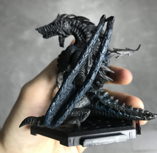 Фигурка Алатреон (Alatreon) Monster Hunter 12 см – Коллекционная модель черного дракона - изображение 4