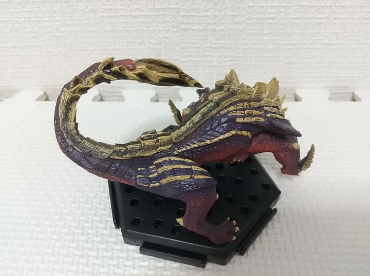 Фигурка Нергиганте Monster Hunter 12 см — Коллекционная модель монстра Nergigante - Фото 5 Фигурка Нергиганте Monster Hunter 12 см — Коллекционная модель монстра Nergigante - изображение 5