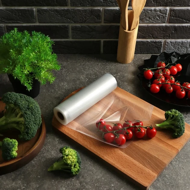 Вакуумні пакети для вакууматора 5 м, ширина 20см - Фото 2 Вакуумні пакети для вакууматора 5 м, ширина 20см - зображення 2