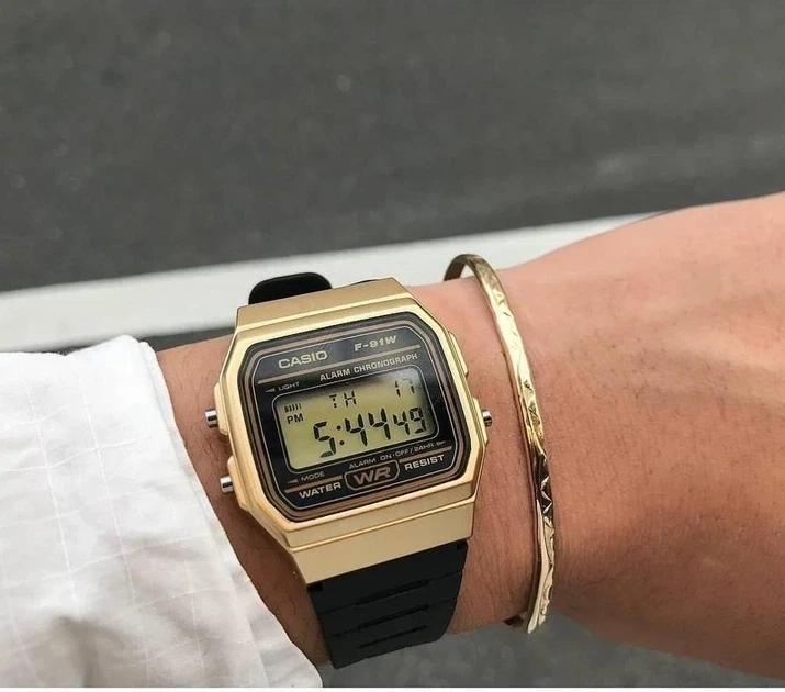 Электронные часы Casio F-91WM-9A золотистые 30 м - изображение 4