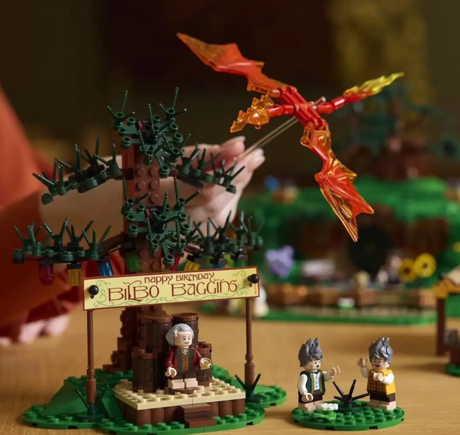 Конструктор The Shire / Шир из Властелина Колец, Дом Бильбо Беггинса, 3D строительный набор 2017 деталей, коллекционная модель 18+ - изображение 3