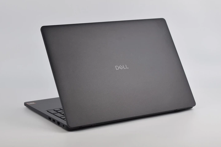 Ноутбук Dell Pro 16 R5 220 / 32 гб / ssd 512 гб / 16" IPS 1920x1200 / Win11 Pro - зображення 8
