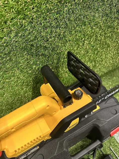 Пила аккумуляторная DeWalt DCM122N 48 В 6 А·ч цепная бесщеточная шина 30 см электропила 12 дюймов автоматическая смазка цепи 3 8 скорость 24 м с 10000 об мин для обрезки деревьев распиливания древесины с 2 АКБ кейсом - изображение 5