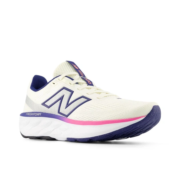 Женские кроссовки Fresh Foam 520v9 New Balance 40,5 (9 US) 25,8 см Молочный 1161025493 - Фото 7 Женские кроссовки Fresh Foam 520v9 New Balance 40,5 (9 US) 25,8 см Молочный 1161025493 - изображение 7