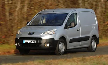 Багажник на крышу в штатные места Peugeot Partner 120см черный Kenguru - изображение 2