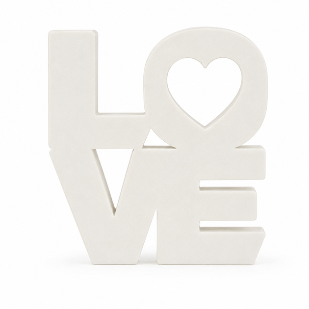 Декоративна статуетка LOVE з серцем, біла, 107×103×13 мм - Фото 2 Декоративна статуетка LOVE з серцем, біла, 107×103×13 мм - зображення 2