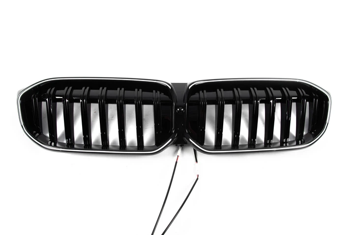 Ноздри 1-Bar LED (2022-2026, черный глянец) для BMW 3 серия G20/G21 2018- гг - Фото 1 Ноздри 1-Bar LED (2022-2026, черный глянец) для BMW 3 серия G20/G21 2018- гг - изображение 1