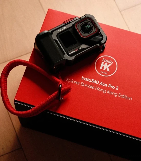 Екшн-камера Insta360 Ace Pro 2 Dual Battery Xplorer Bundle (Dark Gray) (HK Store Edition) - Фото 2 Екшн-камера Insta360 Ace Pro 2 Dual Battery Xplorer Bundle (Dark Gray) (HK Store Edition) - зображення 2