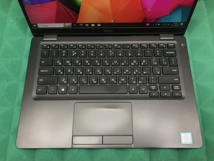 Ультрабук Б-класс Dell Latitude 5300 / 13.3" (1920x1080) IPS / Intel Core i5-8365U (4 (8) ядра по 1.6 - 4.1 GHz) / 8 GB DDR4 / 256 GB SSD M.2 / Intel UHD Graphics 620 / WebCam / USB 3.1 / HDMI / Windows 10 б/у - Фото 7 Ультрабук Б-класс Dell Latitude 5300 / 13.3" (1920x1080) IPS / Intel Core i5-8365U (4 (8) ядра по 1.6 - 4.1 GHz) / 8 GB DDR4 / 256 GB SSD M.2 / Intel UHD Graphics 620 / WebCam / USB 3.1 / HDMI / Windows 10 б/у - изображение 7