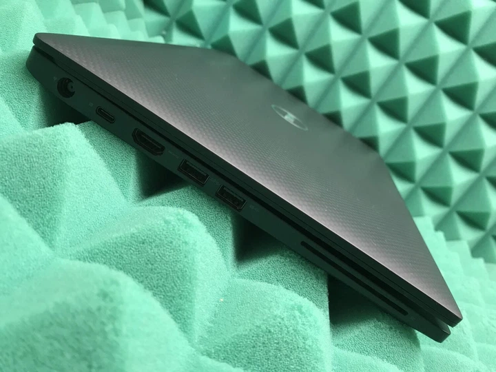 Ноутбук Б-класс Dell Latitude 7480 / 14" IPS Touch / Core i5-7300U (2(4) ядра по 2.6-3.5GHz) / 8GB DDR4 / 256GB SSD / HD Graphics 620 / WebCam / HDMI б/у - Фото 13 Ноутбук Б-класс Dell Latitude 7480 / 14" IPS Touch / Core i5-7300U (2(4) ядра по 2.6-3.5GHz) / 8GB DDR4 / 256GB SSD / HD Graphics 620 / WebCam / HDMI б/у - изображение 13
