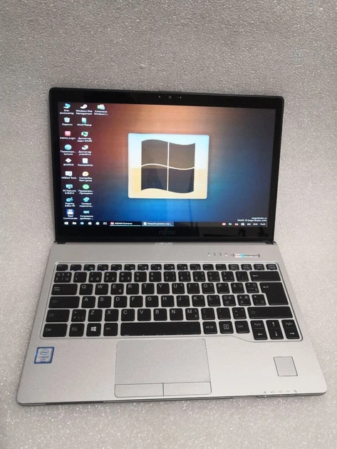 Ультрабук Б-клас Fujitsu LifeBook / 13.3" IPS Touch / Core i5-6300U (2(4) ядра по 2.4-3 GHz) / 8GB DDR4 / 256GB SSD / HD Graphics 520 / WebCam / HDMI б/в - зображення 3