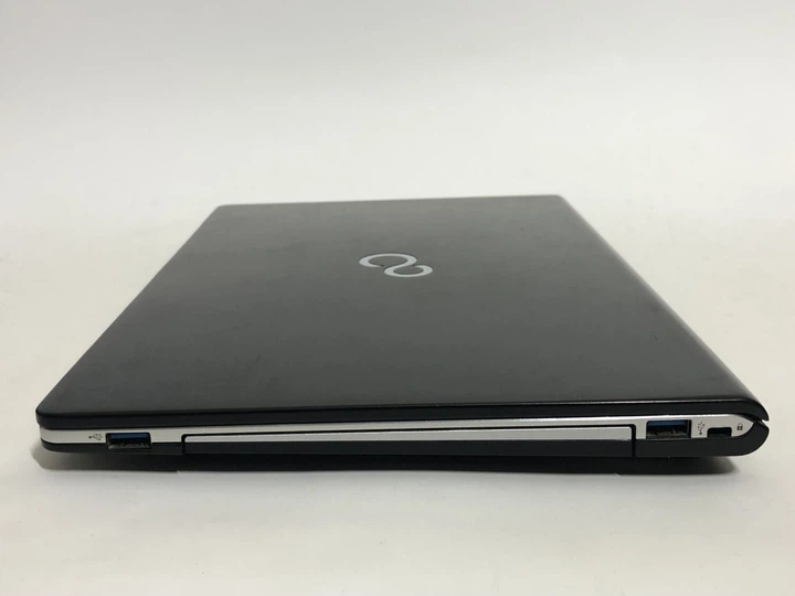 Ультрабук Б-клас Fujitsu LifeBook / 13.3" IPS Touch / Core i5-6300U (2(4) ядра по 2.4-3 GHz) / 8GB DDR4 / 256GB SSD / HD Graphics 520 / WebCam / HDMI б/в - зображення 12