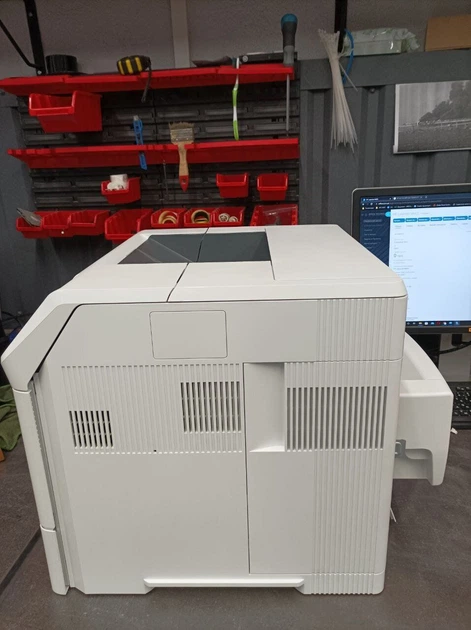 HP LaserJet Enterprise M605dn / Лазерний друк / A4 / 1200x1200 dpi / 55 стор / хв / USB Hub / Duplex Print / Ethernet б/в - Фото 9 HP LaserJet Enterprise M605dn / Лазерний друк / A4 / 1200x1200 dpi / 55 стор / хв / USB Hub / Duplex Print / Ethernet б/в - зображення 9