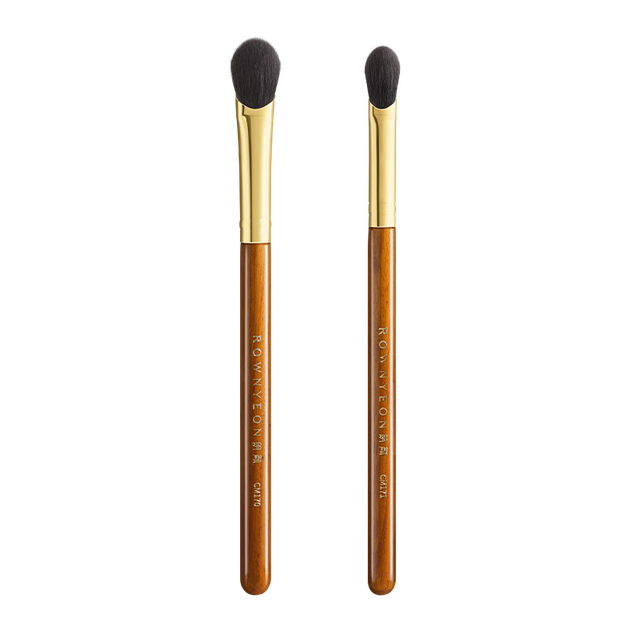 Набор кистей для макияжа Rownyeon Akemo CM Series CM171: маленькая кисть для теней (пальчик), 1 шт. - Фото 4 Набор кистей для макияжа Rownyeon Akemo CM Series CM171: маленькая кисть для теней (пальчик), 1 шт. - изображение 4