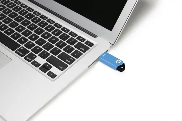 Pendrive HP v150w 128GB USB 2.0 (4712847098916) - Zdjęcie 4 Pendrive HP v150w 128GB USB 2.0 (4712847098916) - obraz 4