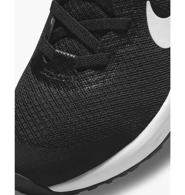 Кросівки підліткові Nike Revolution 6 Nn (Psv 33 Чорно-білий DD1095-003 - зображення 9
