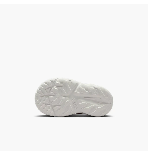 Кросівки дитячі Nike Star Runner 4 26 Сірий DX7616-008 - Фото 2 Кросівки дитячі Nike Star Runner 4 26 Сірий DX7616-008 - зображення 2