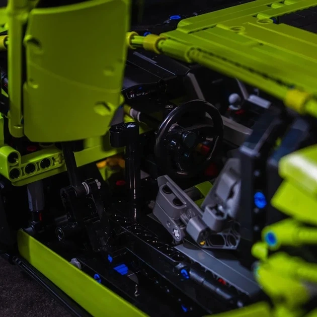 Конструктор Спортивный Суперкар Technic Lamborghini Sian FKP 37, 3696 деталей - изображение 4