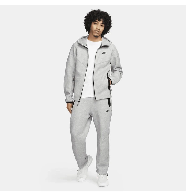 Спортивный костюм мужской Nike Tch Flc Fz Wr L Сірий FB7921-063-FB8002-063 - Фото 2 Спортивный костюм мужской Nike Tch Flc Fz Wr L Сірий FB7921-063-FB8002-063 - изображение 2