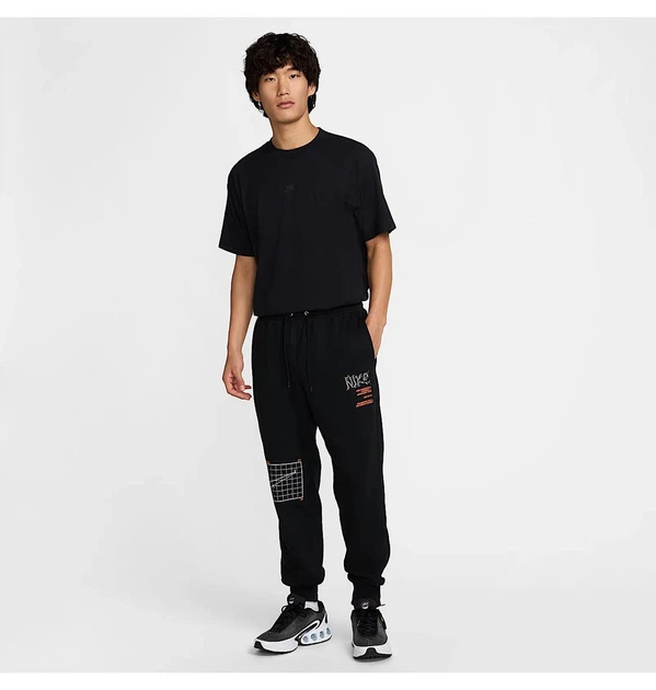 Спортивный костюм мужской Nike Club Ft Po Hdy Moon Gfx Black XS Черный HQ8594-010__HJ2512-010 - Фото 16 Спортивный костюм мужской Nike Club Ft Po Hdy Moon Gfx Black XS Черный HQ8594-010__HJ2512-010 - изображение 16