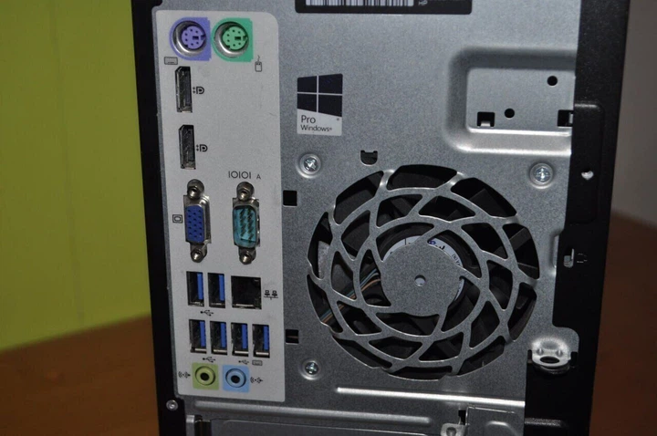 Компьютер HP EliteDesk 800 G2 Tower / Intel Core i5-6500 (4 ядра по 3.2 - 3.6 GHz) / 16 GB DDR4 / 256 GB SSD + 4000 GB HDD / Intel HD Graphics 530 / DVD-ROM / Windows 11 б/у + Подарок Флеш память USB 32 GB + Кабель питания - изображение 7