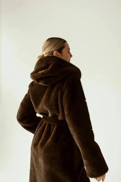 Женская дубленка зимняя двусторонняя большого размера UF-Fashion N99V 46 коричневый - изображение 5