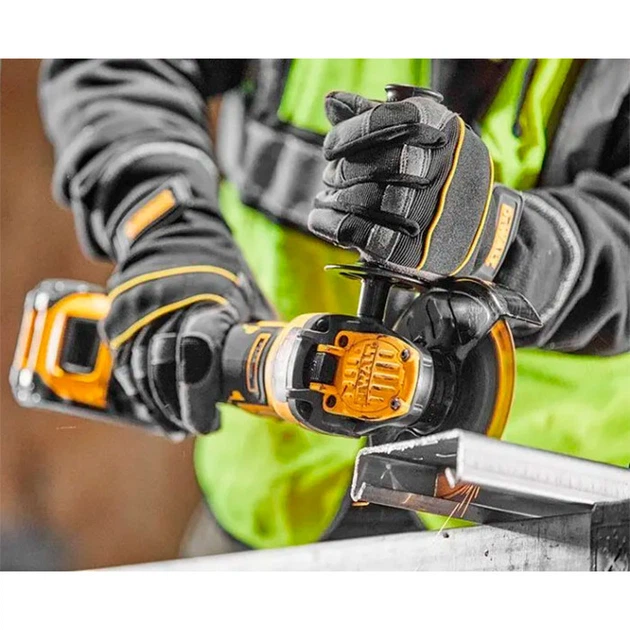 Шлифмашина угловая - болгарка аккумуляторная DeWALT DCG409VSNT бесщеточная 18 V XR Li-ion - изображение 8