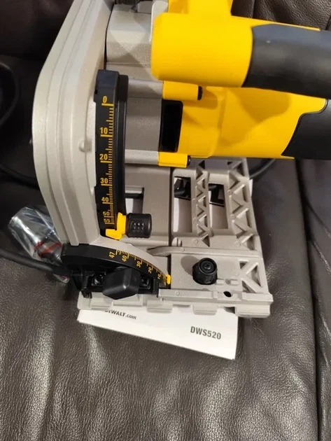 Пила дисковая погружная DeWALT DWS520KT - Фото 9 Пила дисковая погружная DeWALT DWS520KT - изображение 9