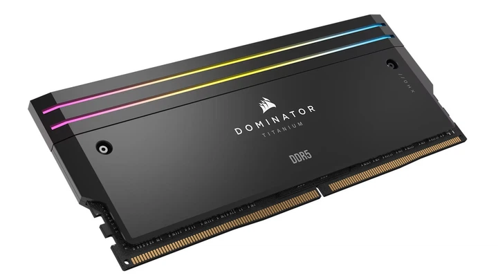Оперативна пам'ять DDR5 32 Gb (7200 MHz) (Kit 16 Gb x 2) Corsair Dominator Titanium RGB (CMP32GX5M2X7200C34) - зображення 3