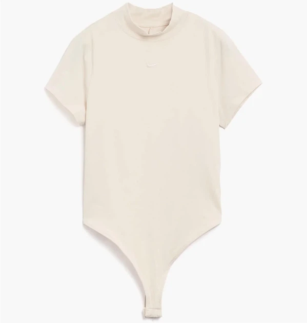 Боді жіночі Nike W Nsw Chll Knt Ss Bdyst XS Бежевий FV8994-104 - Фото 1 Боді жіночі Nike W Nsw Chll Knt Ss Bdyst XS Бежевий FV8994-104 - зображення 1