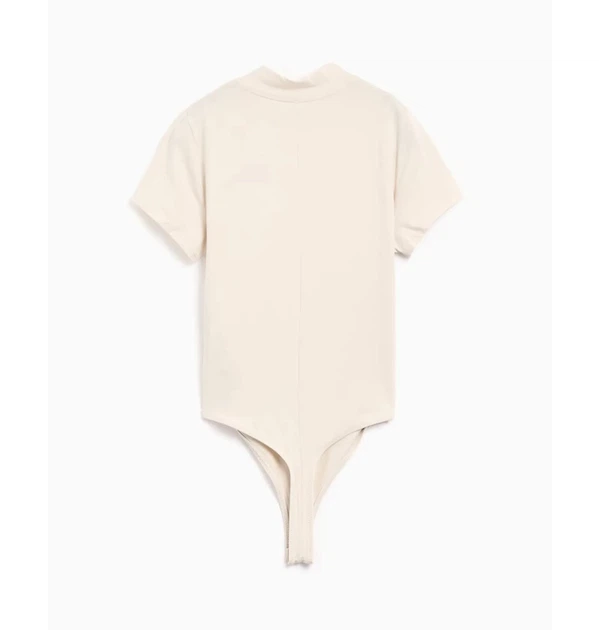 Боді жіночі Nike W Nsw Chll Knt Ss Bdyst XS Бежевий FV8994-104 - Фото 3 Боді жіночі Nike W Nsw Chll Knt Ss Bdyst XS Бежевий FV8994-104 - зображення 3