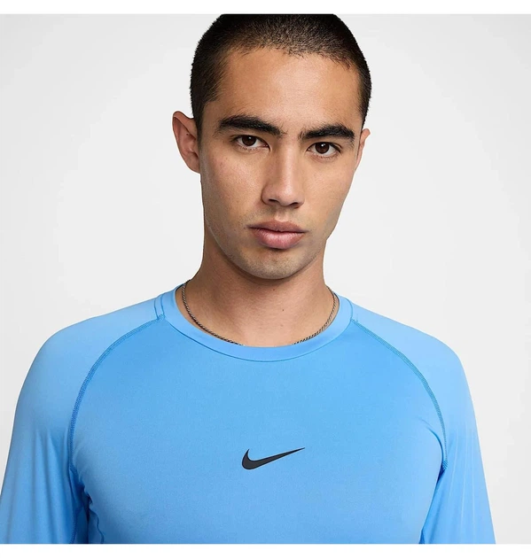 Термобілизна чоловіча Nike Pro Dri-Fit Tight Long-Sleeve Fitness Top Light Blue S Блакитний FB7919-412 - зображення 3