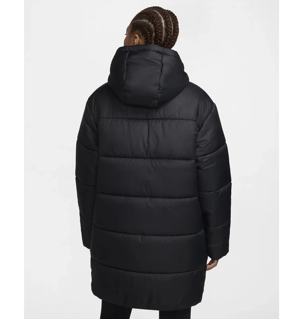 Куртка женская Nike Sportswear Classic Puffer S Чорний FZ5903-010 - Фото 2 Куртка женская Nike Sportswear Classic Puffer S Чорний FZ5903-010 - изображение 2