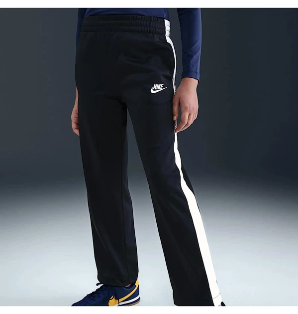Спортивный костюм детской Nike Sportswear Black XL рост 164 см Черный HQ9316-010 - Фото 4 Спортивный костюм детской Nike Sportswear Black XL рост 164 см Черный HQ9316-010 - изображение 4