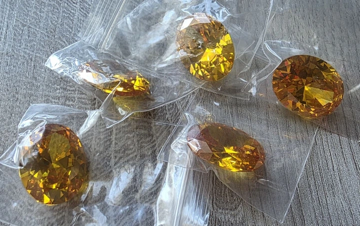 Кубический Цирконий Овал 15 х 20 mm (50022) - Фото 3 Кубический Цирконий Овал 15 х 20 mm (50022) - изображение 3