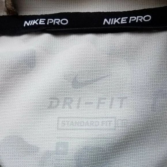 Вітровка чоловіча Nike Pro Flex Vent Full Zip Hooded S Комбінований CU4042-265 - Фото 3 Вітровка чоловіча Nike Pro Flex Vent Full Zip Hooded S Комбінований CU4042-265 - зображення 3
