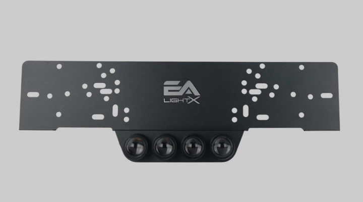 Рамка под номер Light X 30A с 4 линзами - 120W, 12V белый свет и стробоскоп, пульт в комплекте. на подарок мужчине - изображение 3