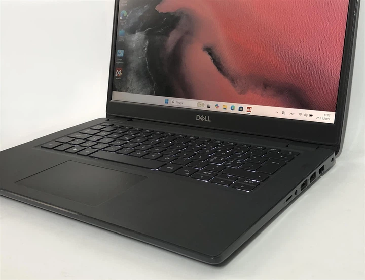 Ноутбук Dell Latitude 3410 / 14" FullHD IPS / i3-10110U / 8GB / 256GB SSD / Win10Pro / Backlight - Б/в - зображення 4