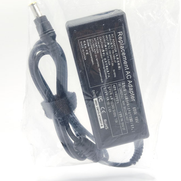 Блок живлення для LCD моніторів Samsung 19V 3.42A 65W 6.5x4.4mm - Фото 3 Блок живлення для LCD моніторів Samsung 19V 3.42A 65W 6.5x4.4mm - зображення 3