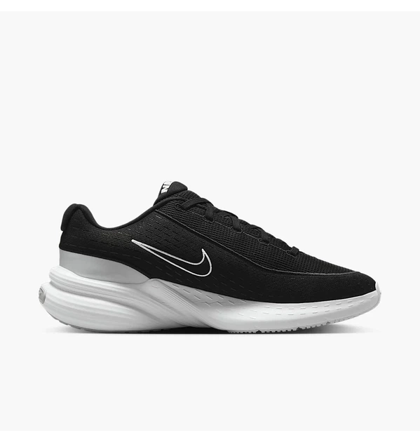 Кросівки унісекс Nike Uplift Sc 47.5 Чорний IB2765-002 - зображення 3