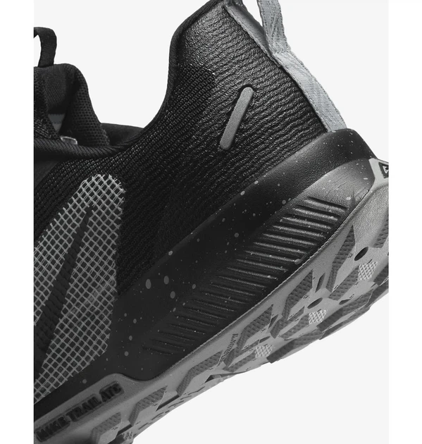 Кроссовки женские Nike Juniper Trail 3 40 Черный FQ0902-001 - изображение 9
